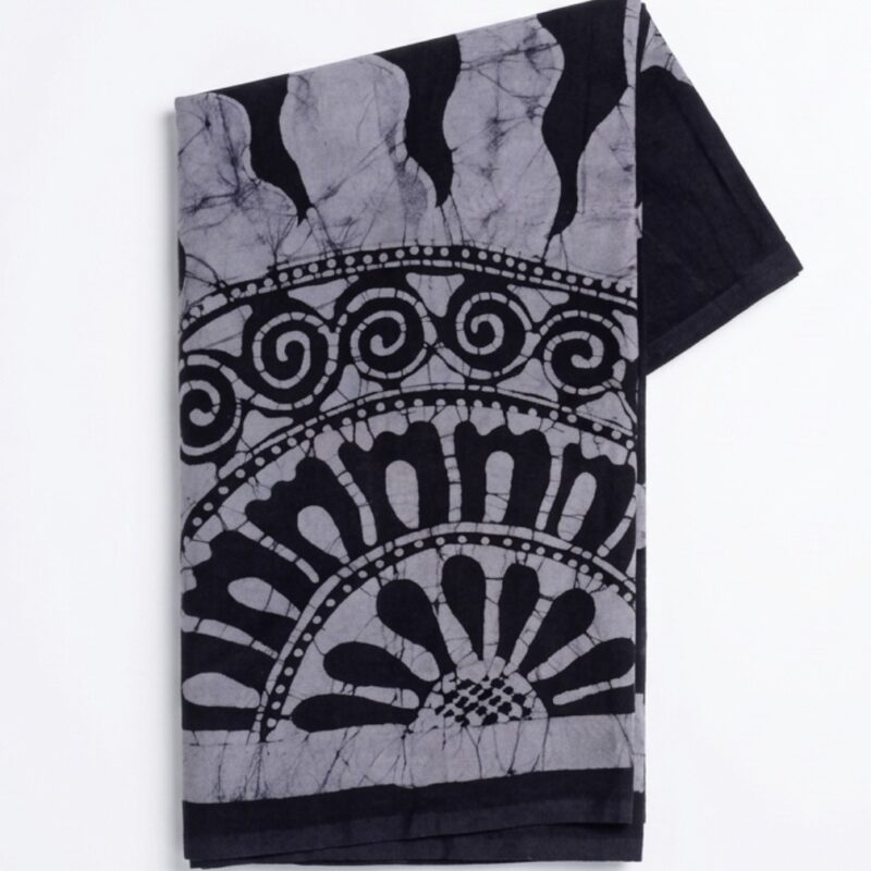 BEETLE SOLARIS BATHIK SARONG - BLACK